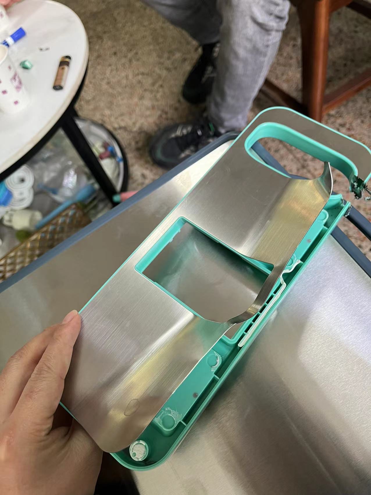 九点ABS粘不锈钢胶水帮助客户解决厨房切菜神器的粘接问题