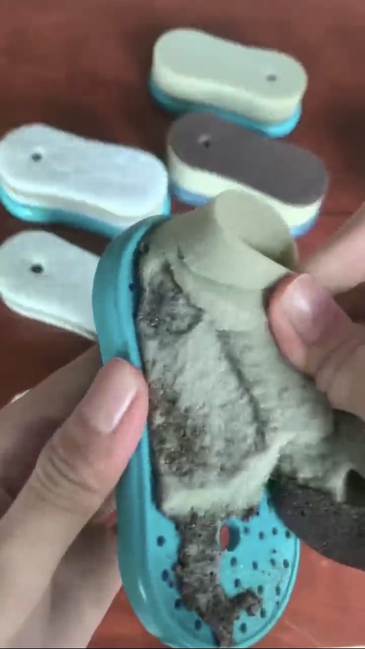 PBT海绵胶水